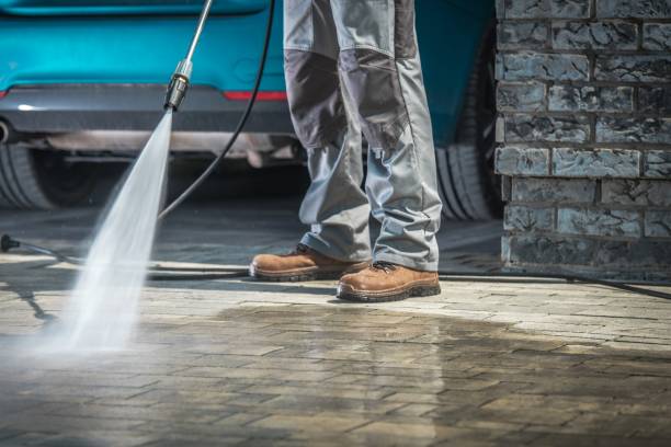 Post-Construction Pressure Washing in Brownsville, FL